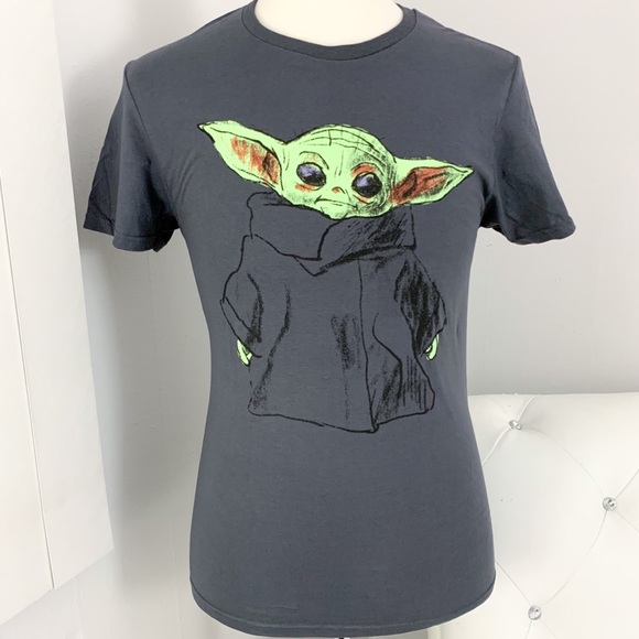 NWT Men’s Star Wars Officially Licensed Mandalorian The Child Crew Neck T-Shirt - Picture 2 of 7